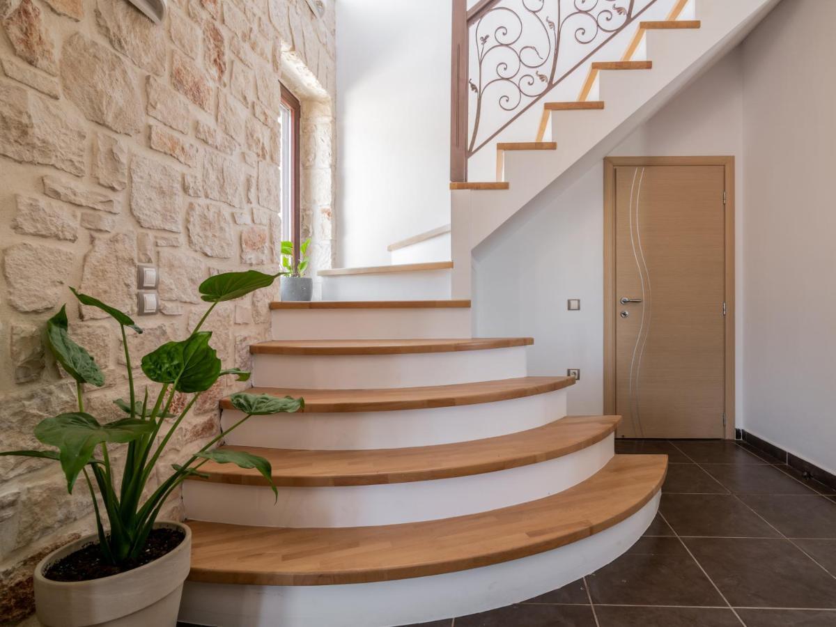 Koukouvayia Villa Agalas
